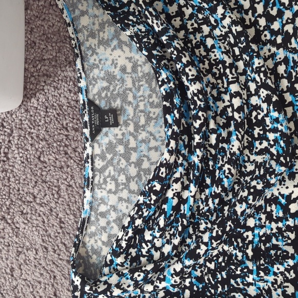 Ann Taylor blue peplum top size medium - Picture 3 of 4